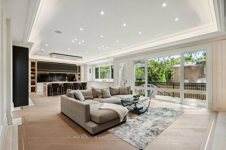 Photo 9 at 47 Danville Drive, Windfields, Toronto