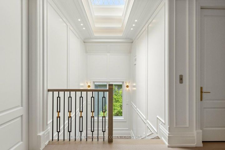 Photo 14 at 47 Danville Drive, Windfields, Toronto