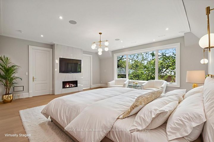 Photo 16 at 47 Danville Drive, Windfields, Toronto