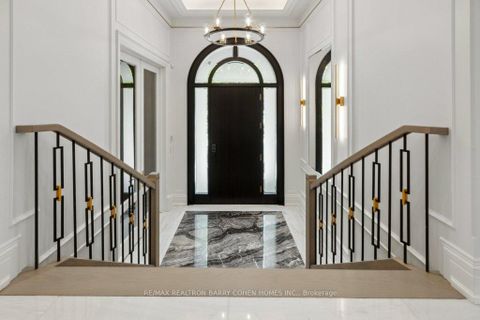 Photo 2 at 47 Danville Drive, Windfields, Toronto