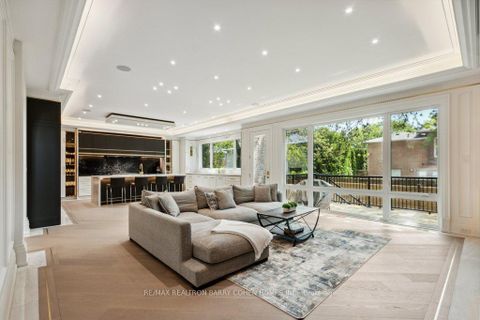 Photo 9 at 47 Danville Drive, Windfields, Toronto