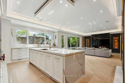 Photo 12 at 47 Danville Drive, Windfields, Toronto