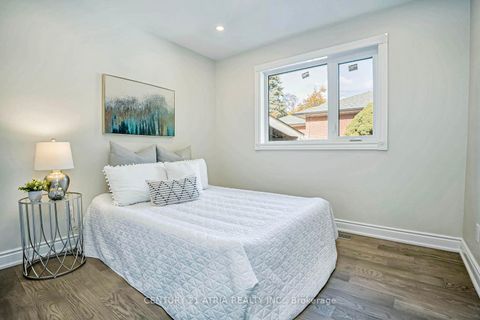 Photo 22 at 11 Valia Road, West Hill, Toronto