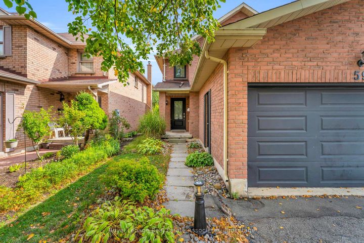 Photo 2 at 59 Cheviot Crescent, Heart Lake East, Brampton
