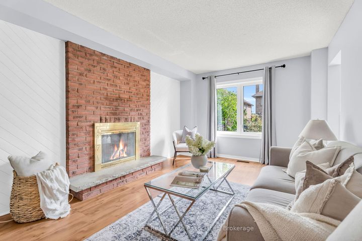 Photo 13 at 59 Cheviot Crescent, Heart Lake East, Brampton