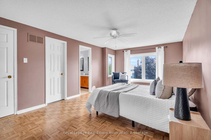 Photo 25 at 59 Cheviot Crescent, Heart Lake East, Brampton