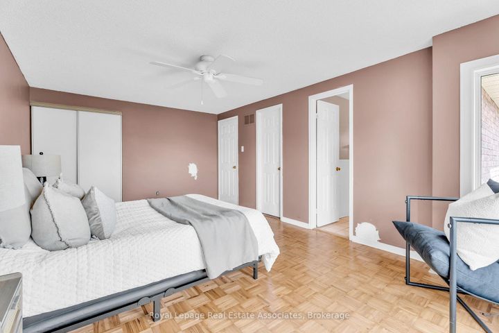 Photo 26 at 59 Cheviot Crescent, Heart Lake East, Brampton