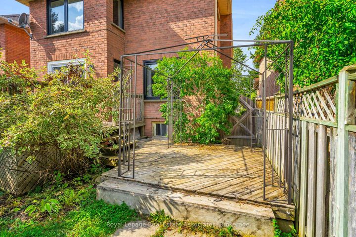 Photo 34 at 59 Cheviot Crescent, Heart Lake East, Brampton