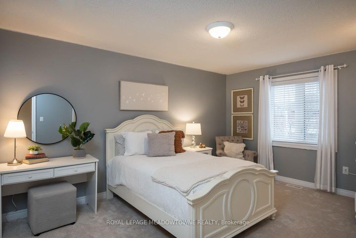 Photo 21 at 476 Laundon Terrace, SC Scott, Milton