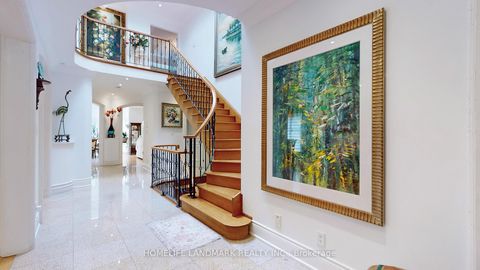 Photo 1 at 122 Norton Avenue, Willowdale East, Toronto