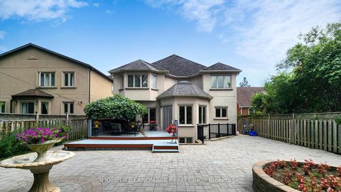 Photo 35 at 122 Norton Avenue, Willowdale East, Toronto