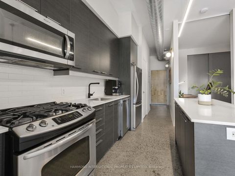 Photo 13 at 229 - 510 King Street E, Moss Park, Toronto