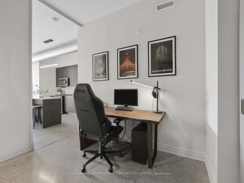 Photo 20 at 229 - 510 King Street E, Moss Park, Toronto