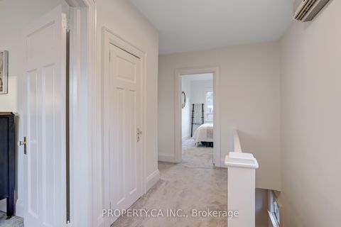 Photo 17 at 14 Warren Crescent, Lambton Baby Point, Toronto