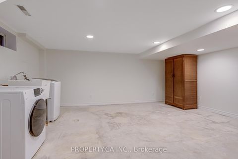 Photo 29 at 14 Warren Crescent, Lambton Baby Point, Toronto