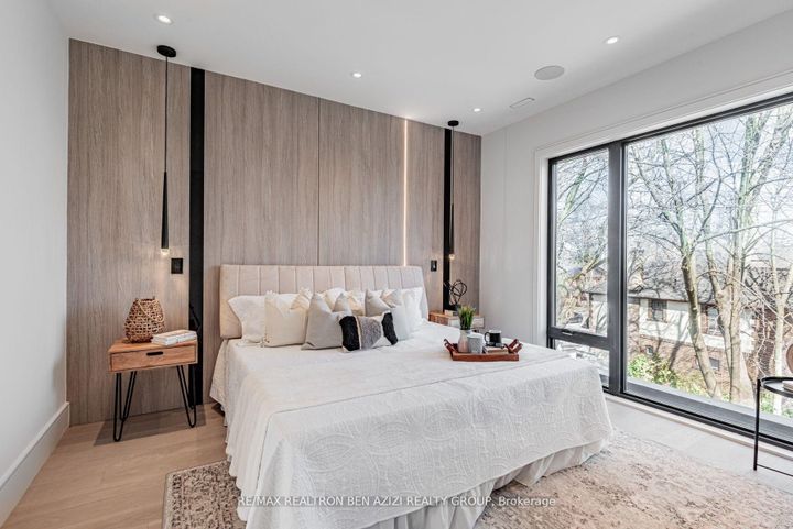 Photo 22 at 19 Ridley Boulevard, Lawrence Park North, Toronto