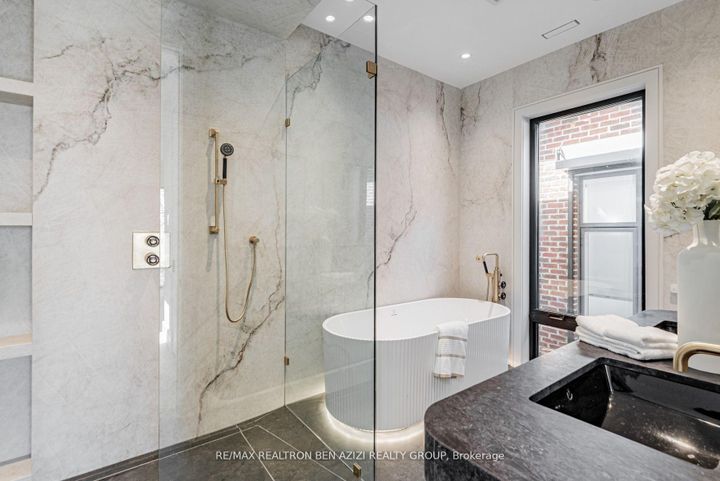 Photo 26 at 19 Ridley Boulevard, Lawrence Park North, Toronto
