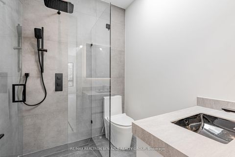 Photo 33 at 19 Ridley Boulevard, Lawrence Park North, Toronto