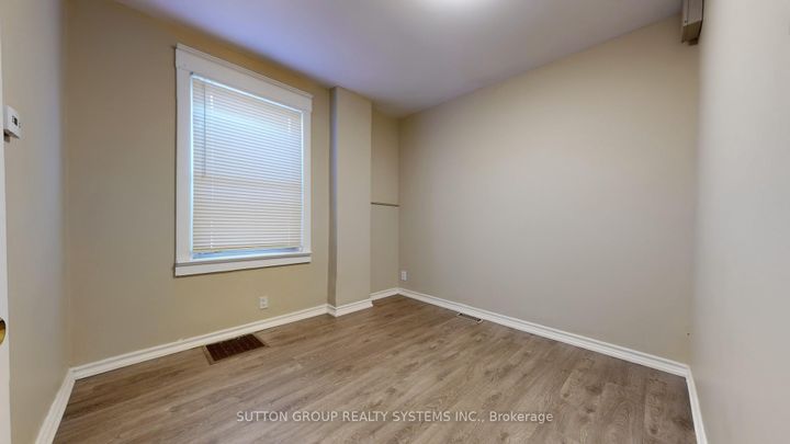 Photo 11 at 128 Northland Avenue, Smythe, Toronto