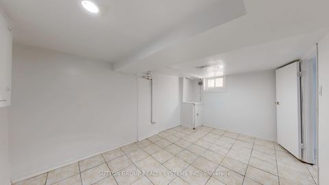 Photo 21 at 128 Northland Avenue, Smythe, Toronto