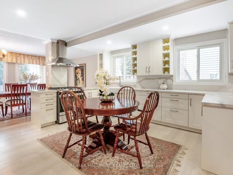 Photo 8 at 40 Lillooet Crescent, North Richvale, Richmond Hill