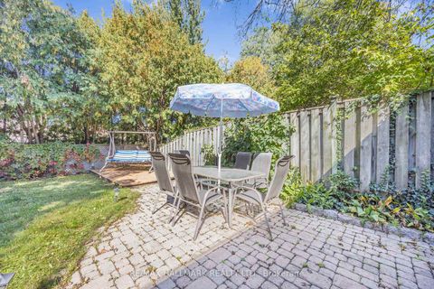 Photo 23 at 40 Lillooet Crescent, North Richvale, Richmond Hill