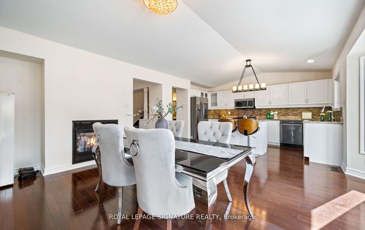 Photo 10 at 3351 Smoke Tree Road, Lisgar, Mississauga
