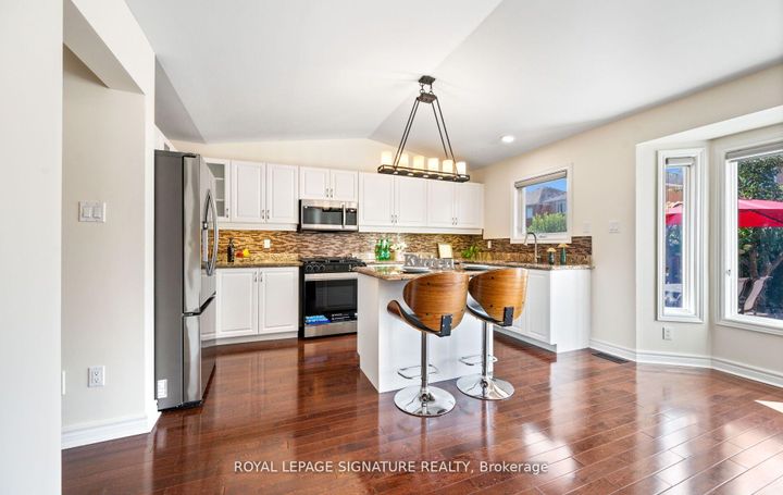Photo 11 at 3351 Smoke Tree Road, Lisgar, Mississauga