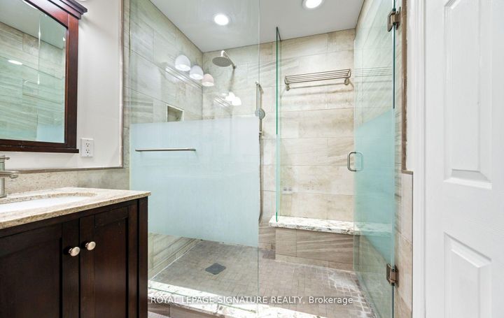 Photo 24 at 3351 Smoke Tree Road, Lisgar, Mississauga