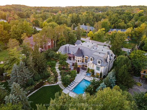 Photo 5 at 121 Rebecca Court, Rural Vaughan, Vaughan