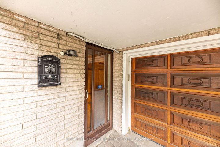 Photo 2 at 85 Downsview Avenue, CFB, Toronto