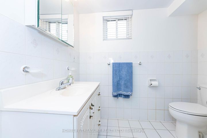 Photo 22 at 85 Downsview Avenue, CFB, Toronto