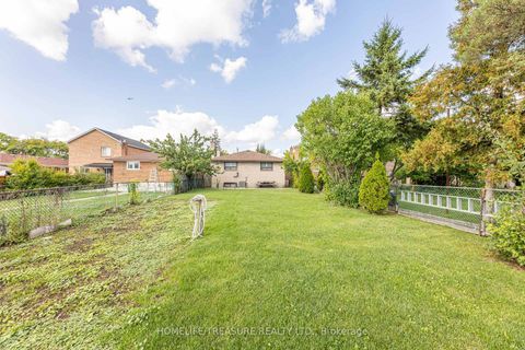 Photo 34 at 85 Downsview Avenue, CFB, Toronto