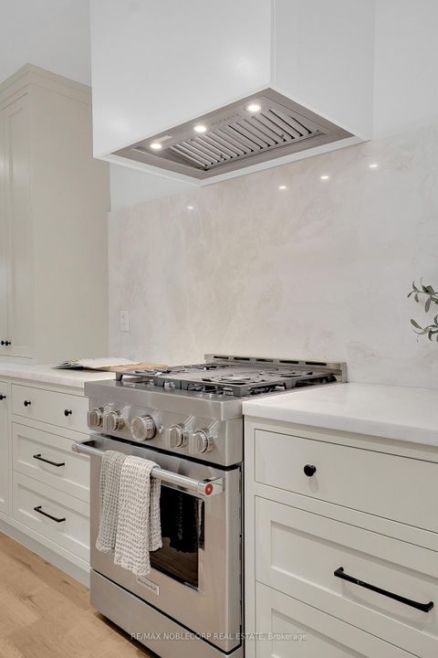 Photo 10 at 299 Winona Drive, Oakwood Village, Toronto