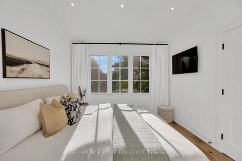 Photo 15 at 299 Winona Drive, Oakwood Village, Toronto