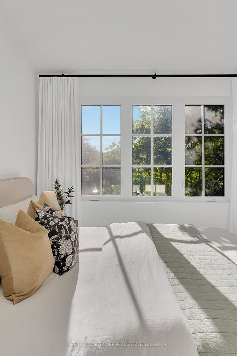 Photo 17 at 299 Winona Drive, Oakwood Village, Toronto
