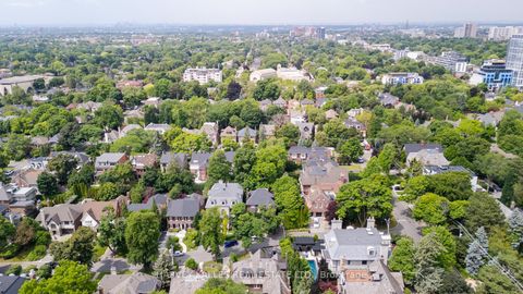 Photo 15 at 412 Glenayr Road, Forest Hill South, Toronto