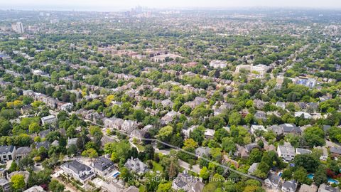 Photo 16 at 412 Glenayr Road, Forest Hill South, Toronto