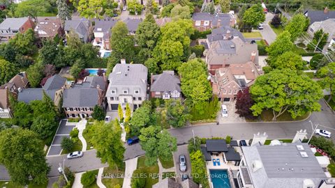 Photo 17 at 412 Glenayr Road, Forest Hill South, Toronto