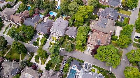 Photo 18 at 412 Glenayr Road, Forest Hill South, Toronto