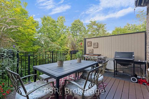 Photo 9 at 50 - 117 Powseland Crescent, West Woodbridge, Vaughan