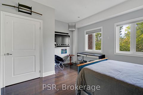 Photo 17 at 50 - 117 Powseland Crescent, West Woodbridge, Vaughan