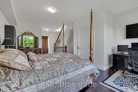Photo 25 at 50 - 117 Powseland Crescent, West Woodbridge, Vaughan