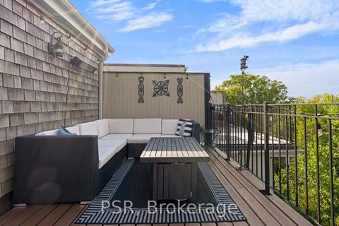 Photo 34 at 50 - 117 Powseland Crescent, West Woodbridge, Vaughan
