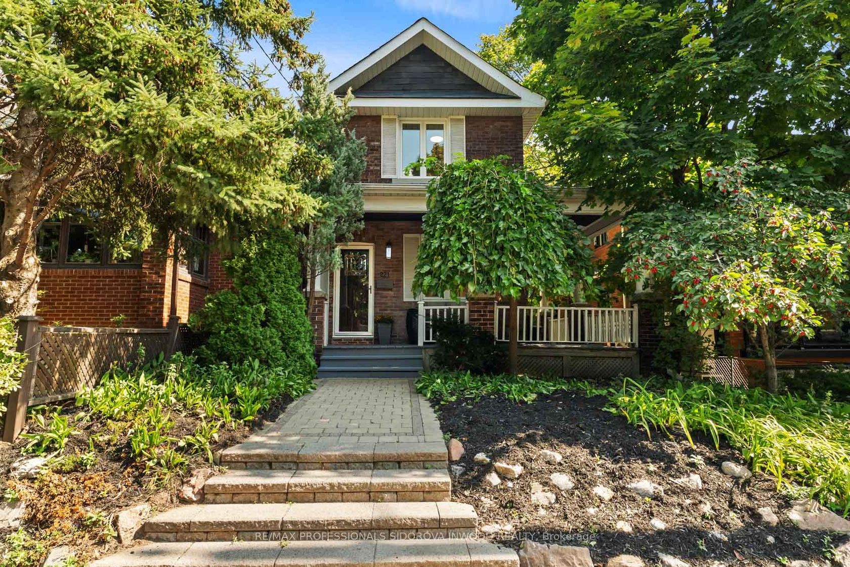 221 Windermere Avenue, Swansea, Toronto 