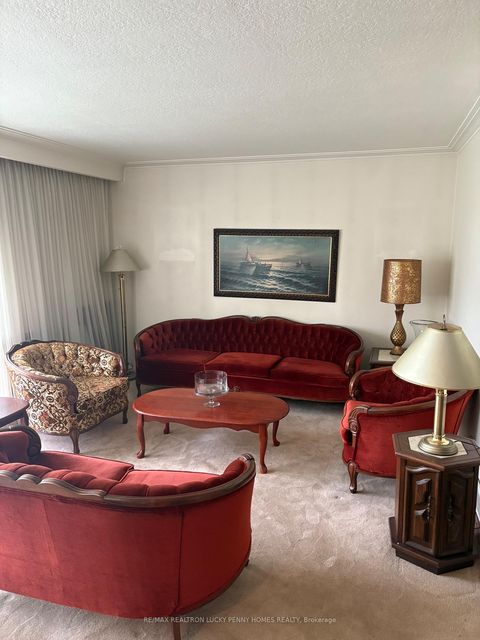 Photo 8 at 61 Hurlingham Crescent, Don Mills, Toronto
