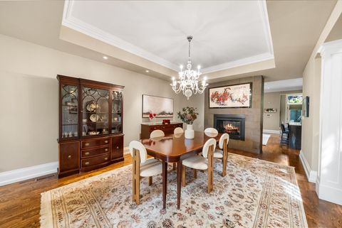 Photo 8 at 114 Belsize Drive, Mount Pleasant West, Toronto