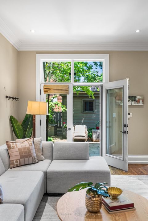 Photo 16 at 114 Belsize Drive, Mount Pleasant West, Toronto