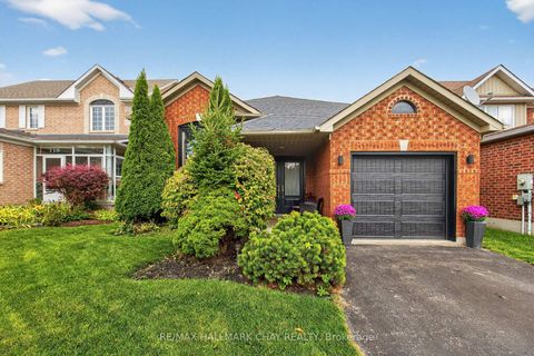 Photo 2 at 120 Tunbridge Road, Georgian Drive, Barrie Photo 2 at 120 Tunbridge Road, Georgian Drive, Barrie