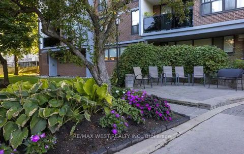 Photo 3 at 1405 - 85 Emmett Avenue, Mount Dennis, Toronto
